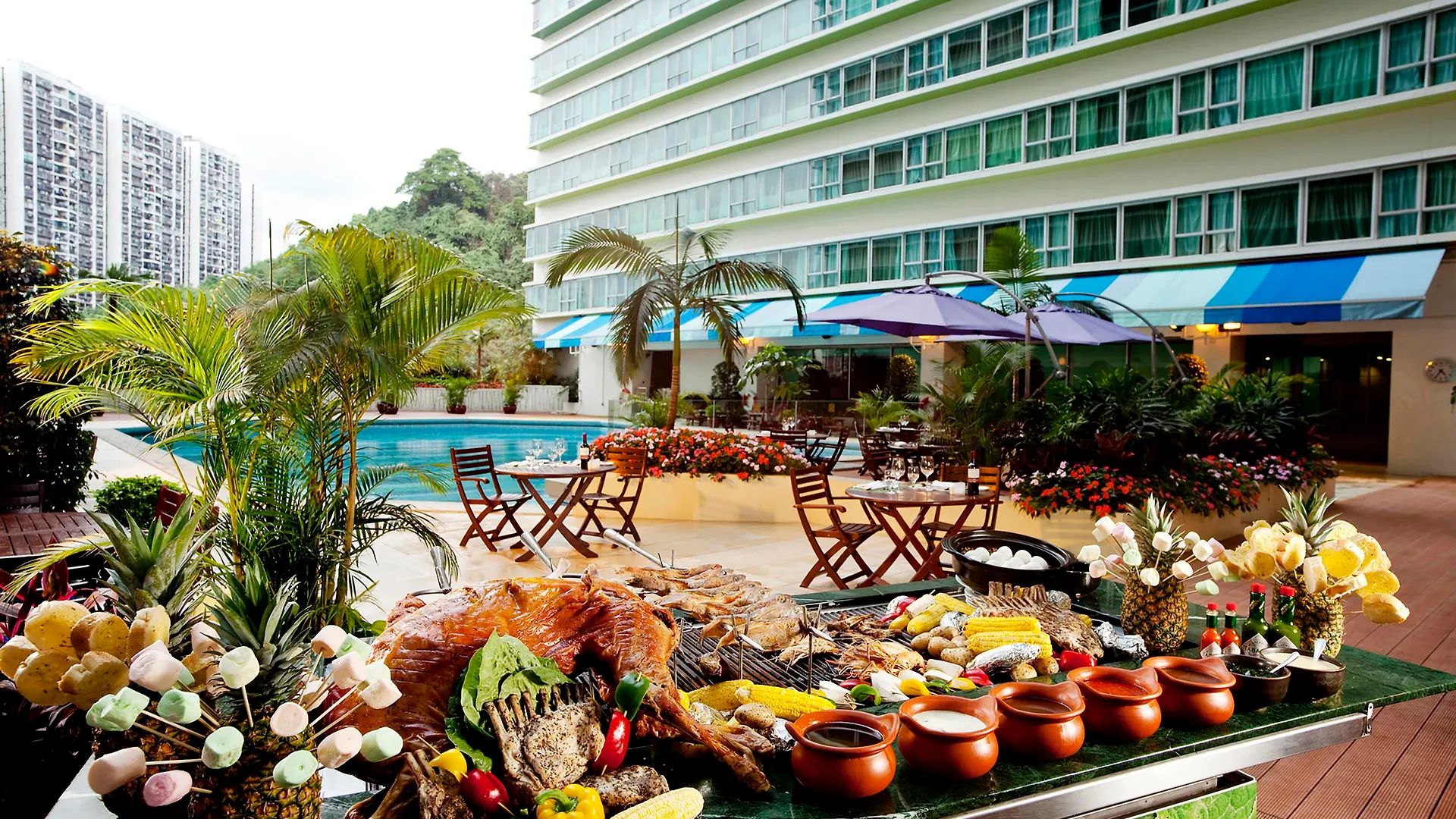 Regal Riverside Hotel Hong Kong