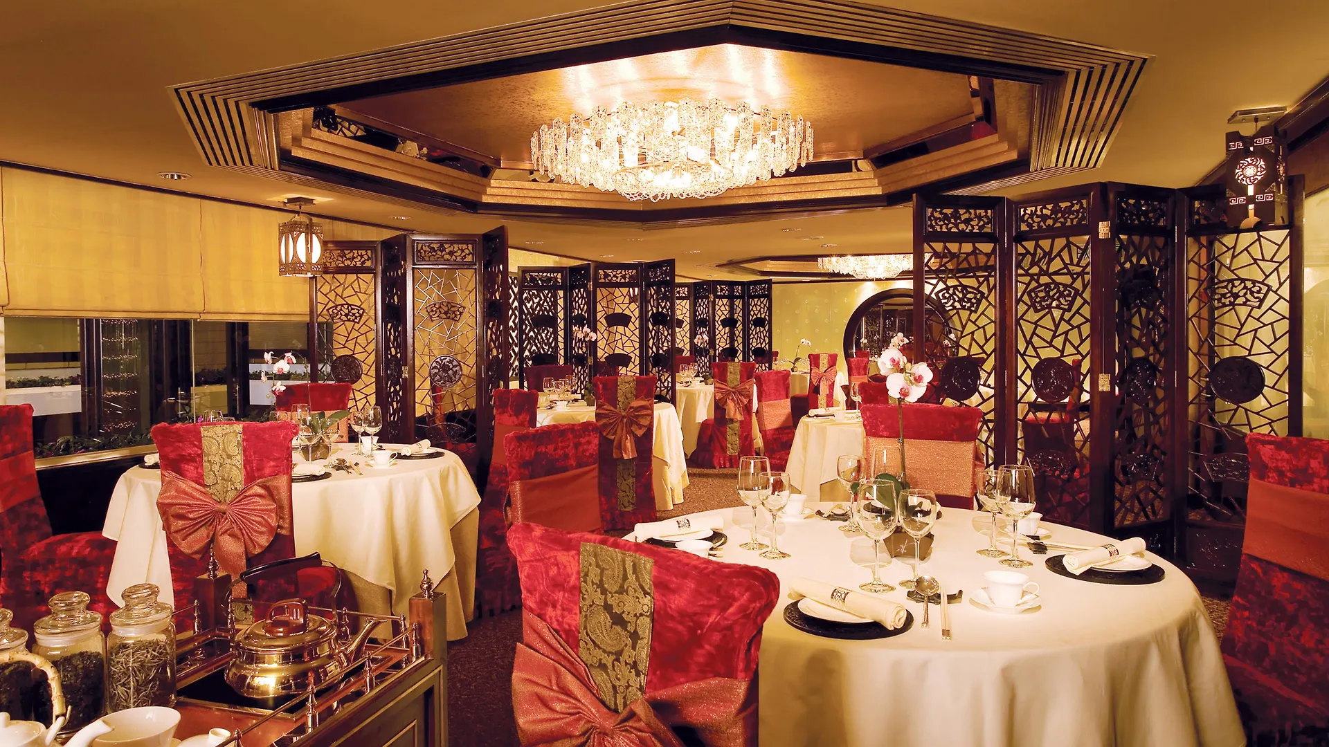 Regal Riverside Hotel Hong Kong