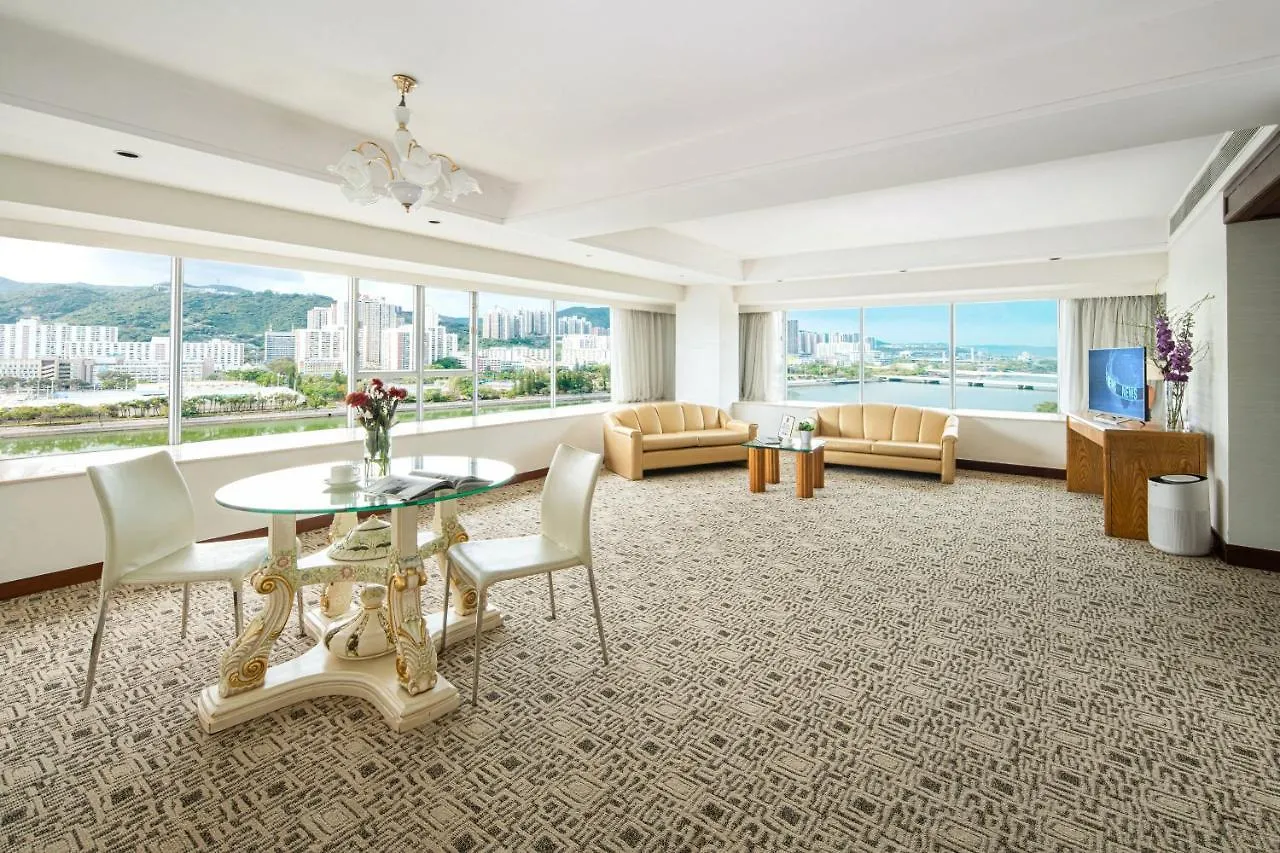 Regal Riverside Hotel Hong Kong