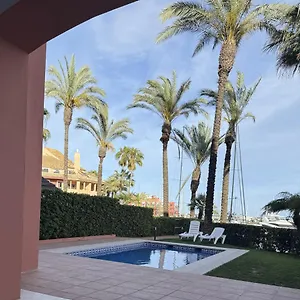 Lovely 2 Bedroom Unit With Private Pool Sotogrande