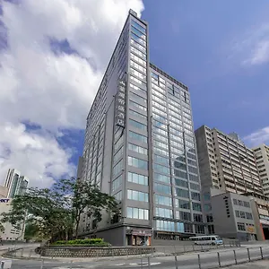 Dorsett Tsuen Wan, Hotel
